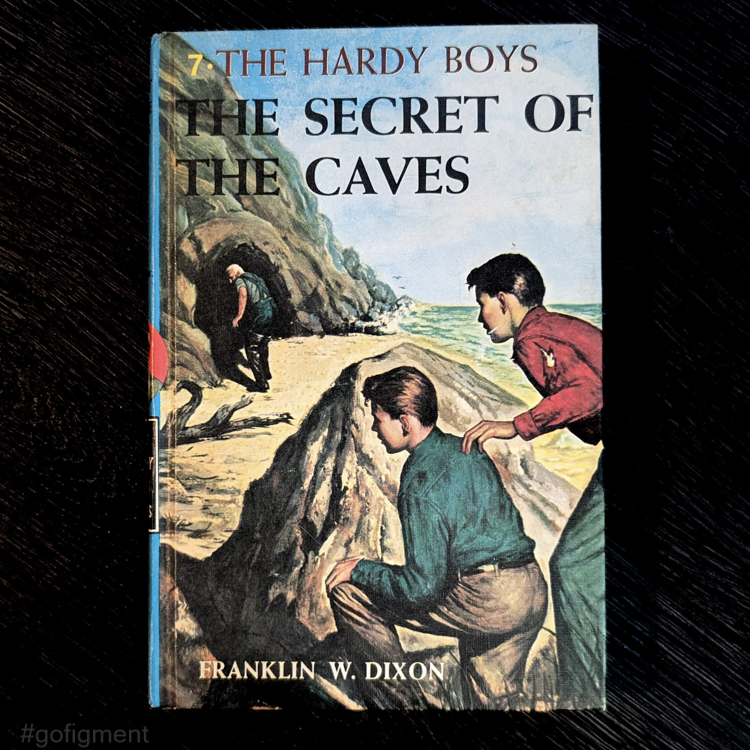 07 The Secret of the Caves (1964-YN): Vintage Hardy Boys Book Blue-Back image 0