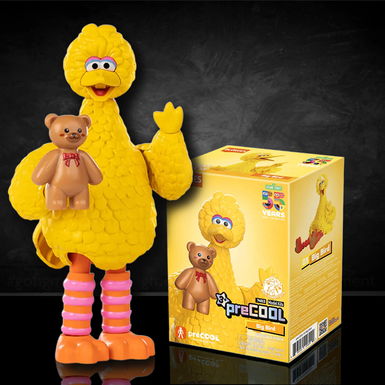 Blokees Big Bird Sesame Street 5-inch scale mini model kit with teddy bear accessory and yellow feathered figure