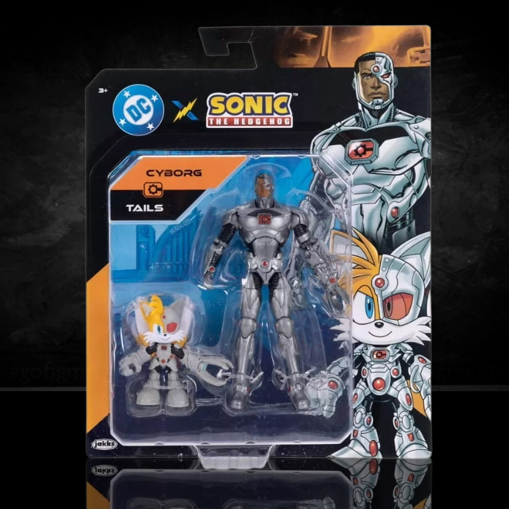 DC x Sonic the Hedgehog Multipack - Cyborg & Tails as Cyborg Action Figures by Go Figment, new in box 5-inch scale