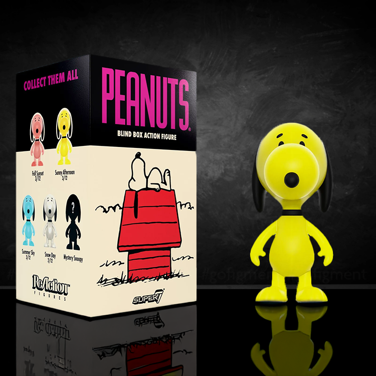 Image of Snoopy Super7 Peanuts Wave 5 Action Figure | Sunny Afternoon 3.75" LOOSE