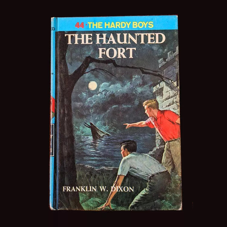44 The Haunted Fort (Blue Bar): Vintage Hardy Boys Book Blue-Back image 0