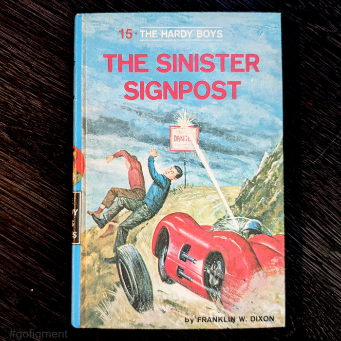 15 The Sinister Signpost (1968-RN): Vintage Hardy Boys Book Blue-Back image 0