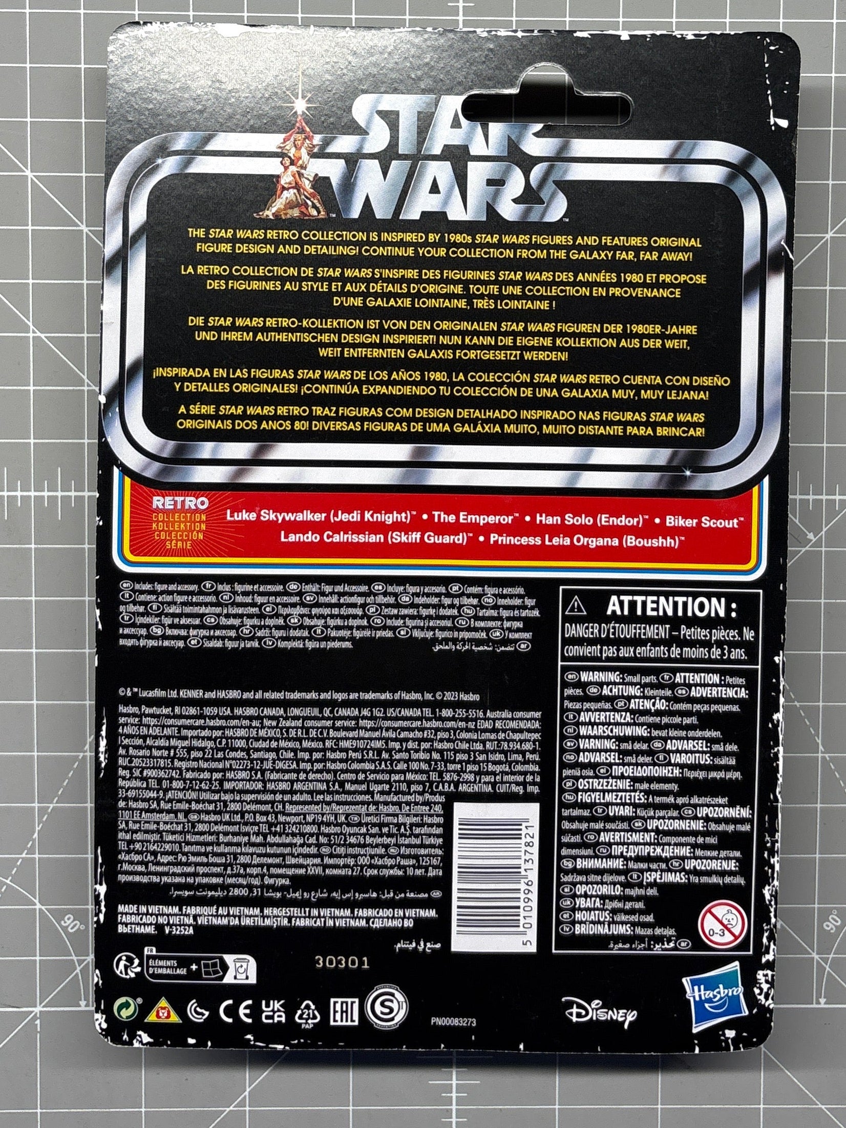 Back of Star Wars Retro Collection packaging featuring character lineup and safety information