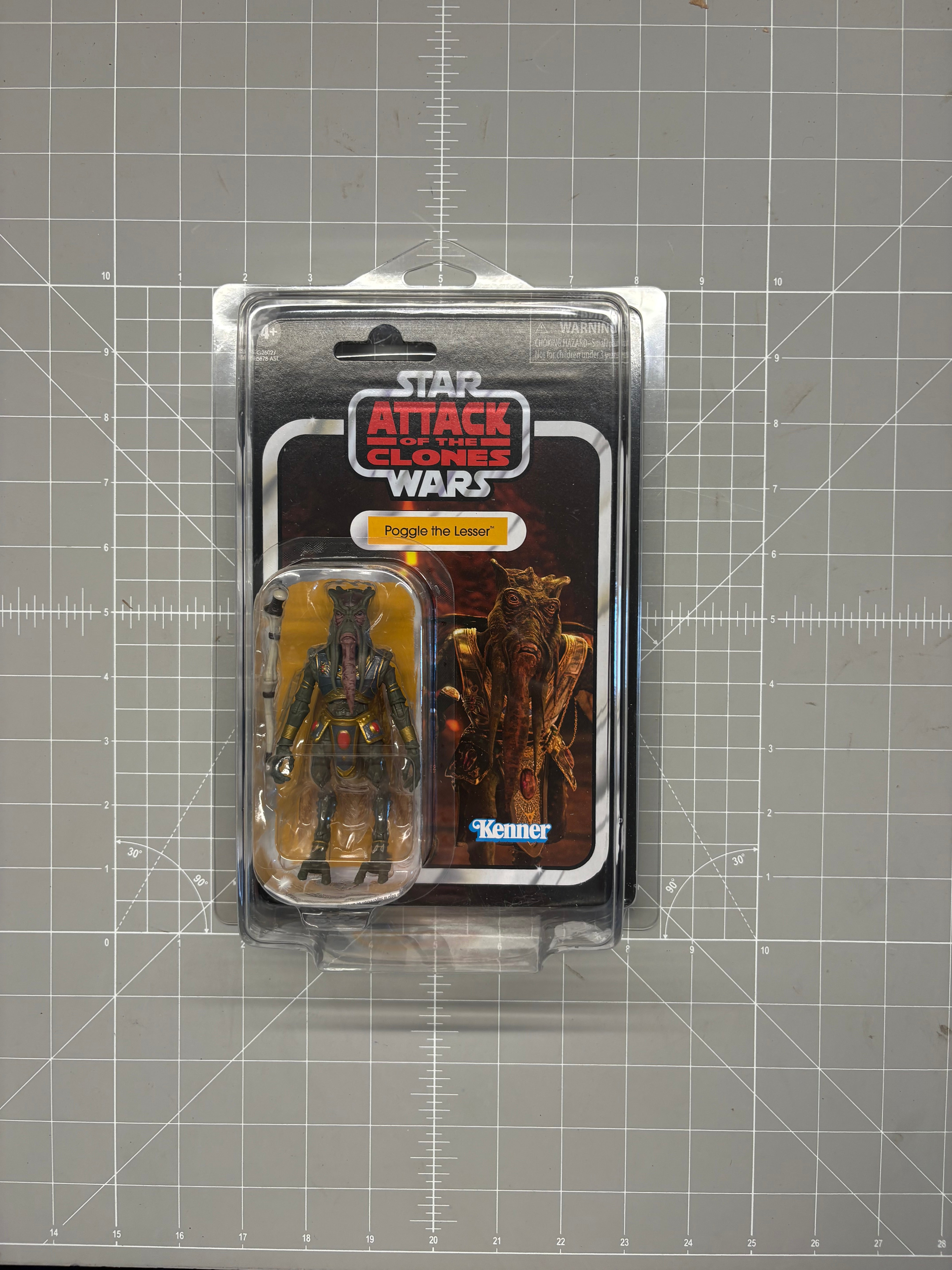 Poggle the Lesser 1:18 | 3.75" Star Wars The Vintage Collection Action Figure by Kenner in package