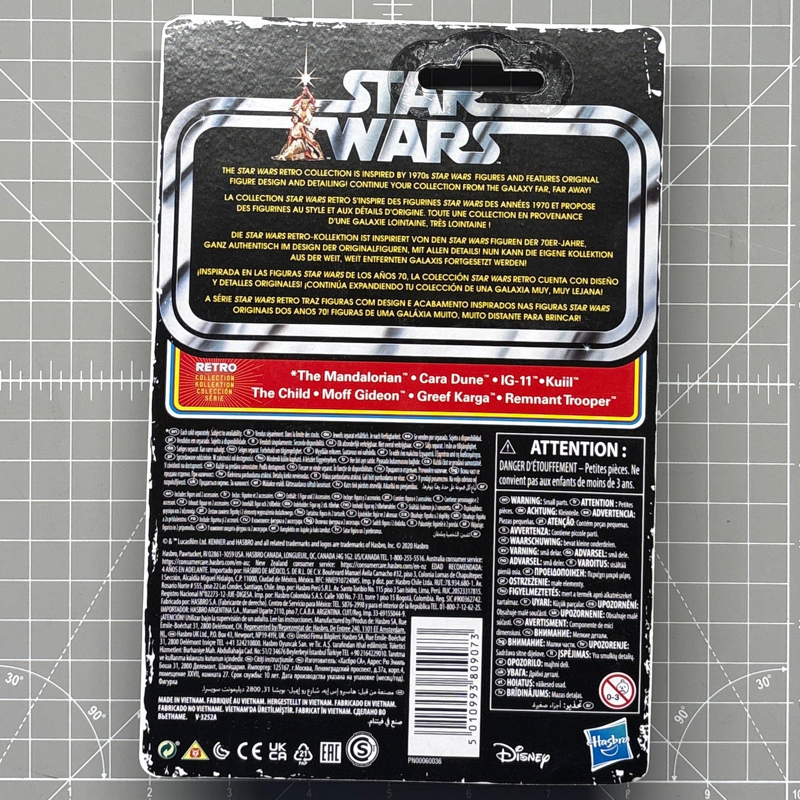 The Mandalorian Star Wars Retro Collection Action Figure 1:18 Scale MANDO Kenner packaging back view