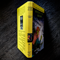 29 The Mystery at the Ski Jump (YB) Nancy Drew Mystery Books -1952/1968