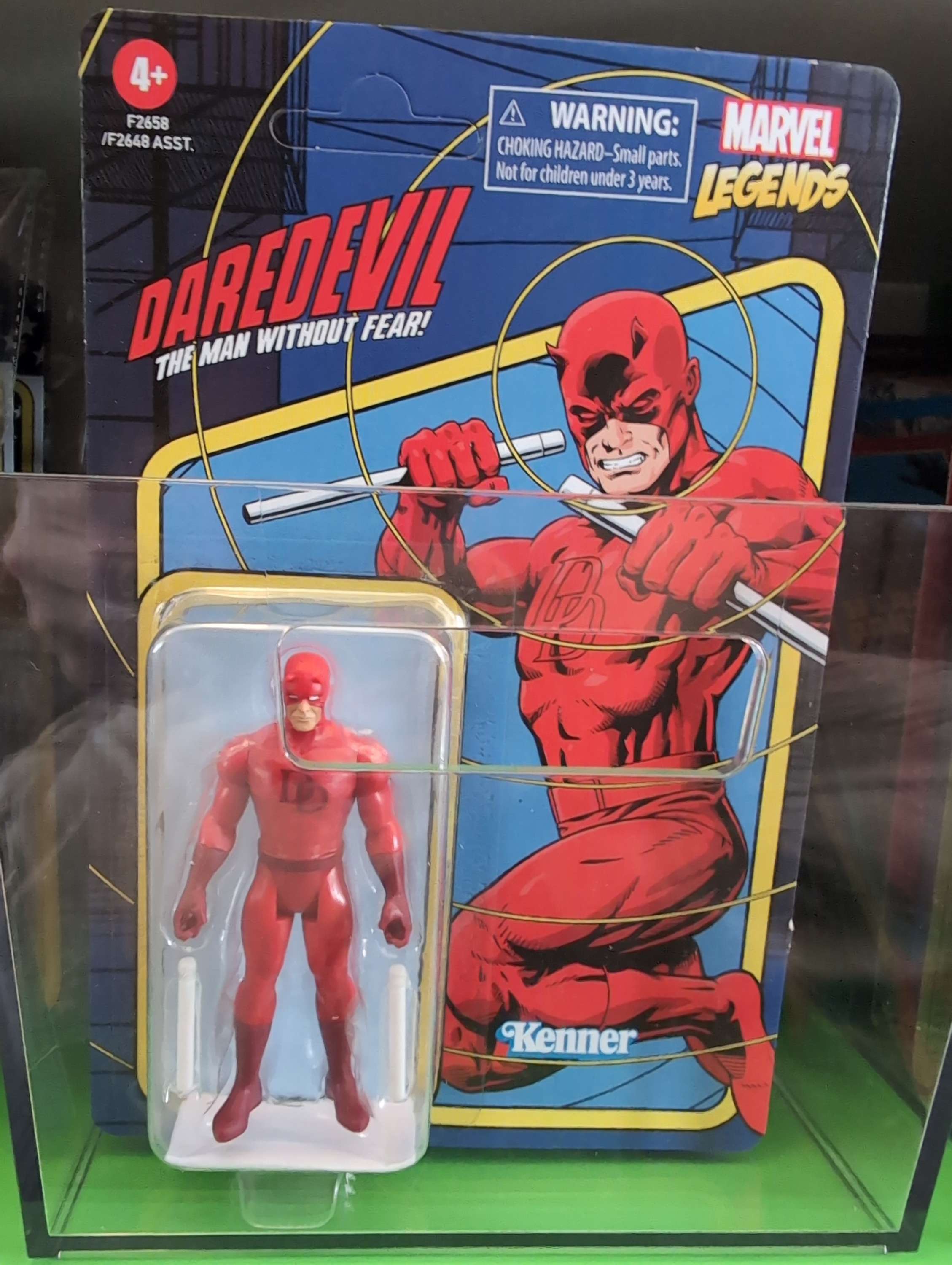 Daredevil: Man Without Fear Marvel Legends Retro Collection 3.75" Action Figure image 4