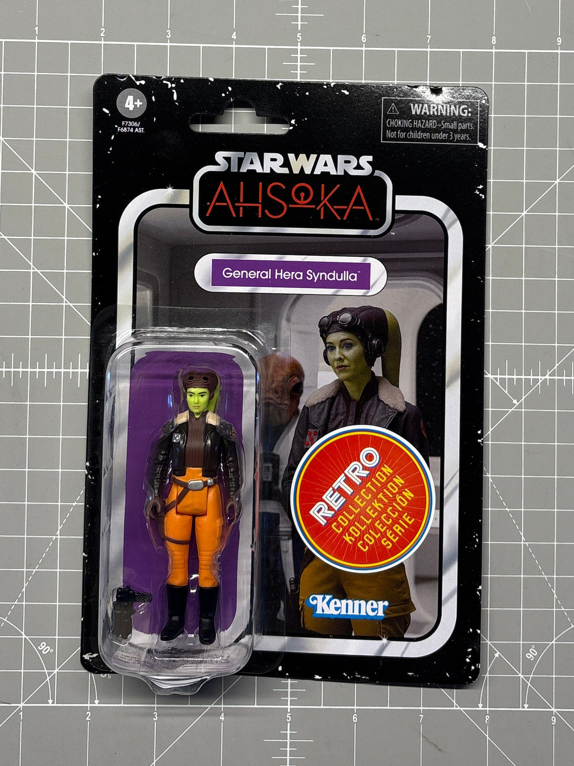 General Syndulla Star Wars Retro Collection Action Figure in case Ahsoka by Kenner in package