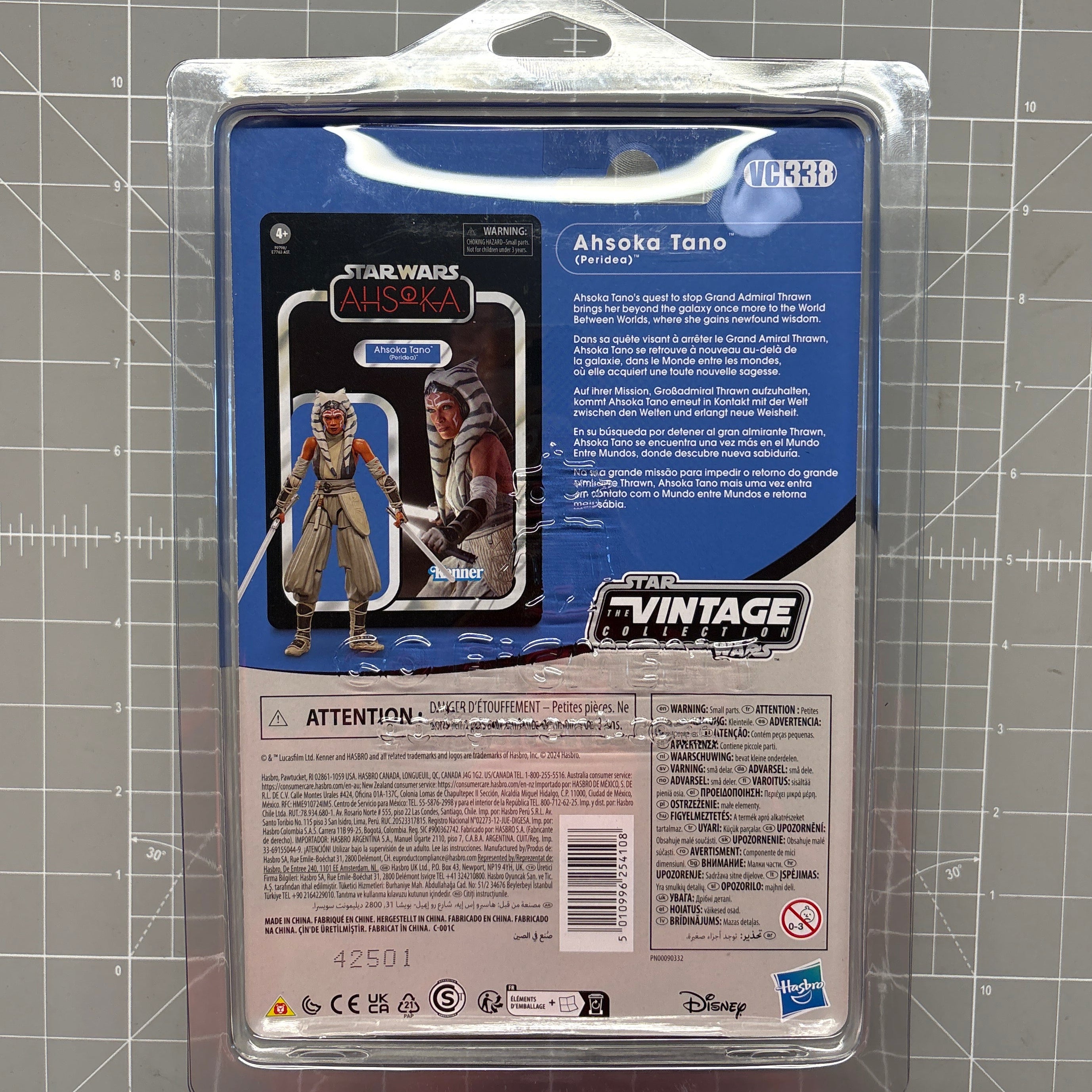 Ahsoka Tano (Ahsoka) 1:18 | 3.75" Star Wars The Vintage Collection Action Figure VC-338 Kenner packaging back