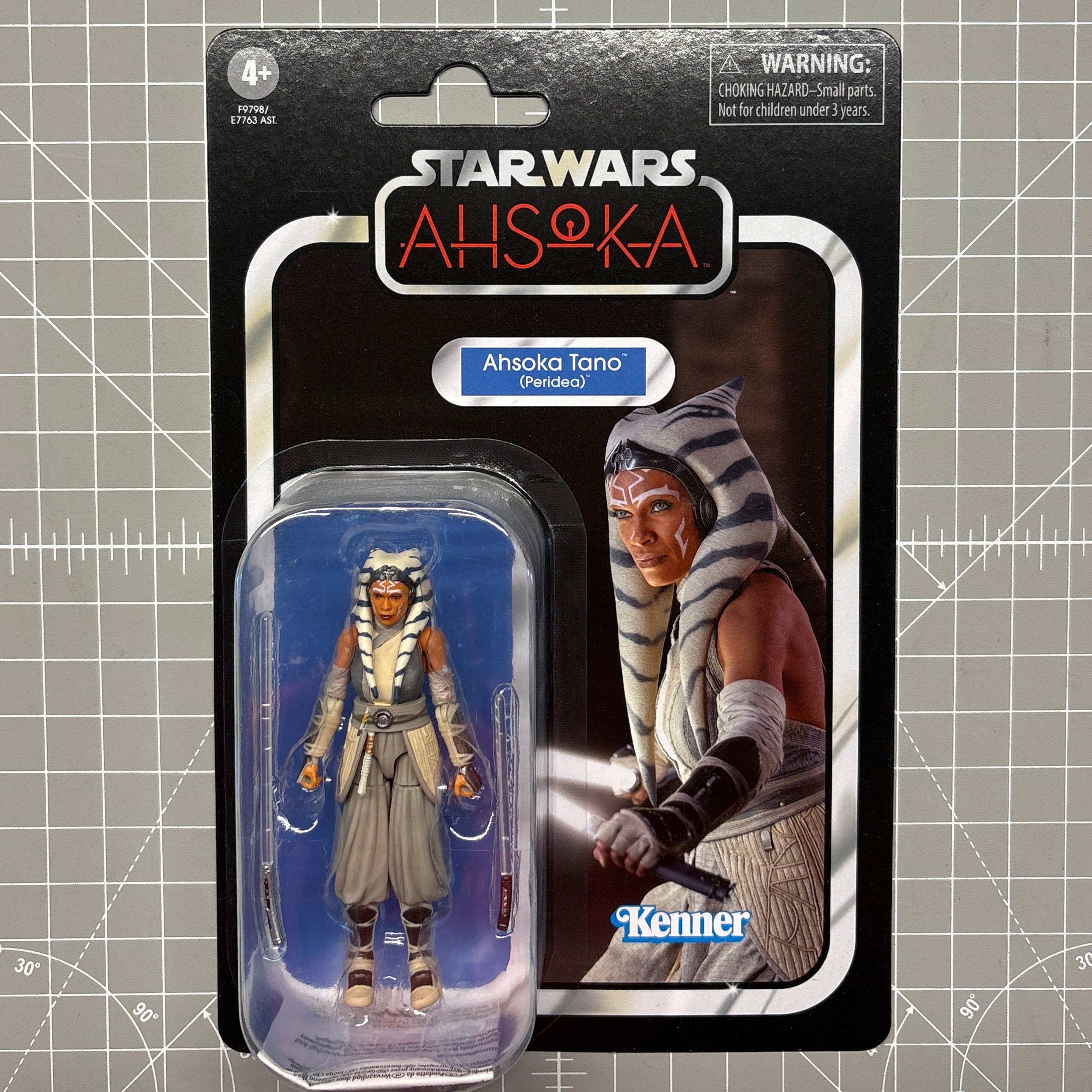 Ahsoka Tano (Ahsoka) 1:18 | 3.75" Star Wars The Vintage Collection Action Figure VC-338 Kenner packaged action figure