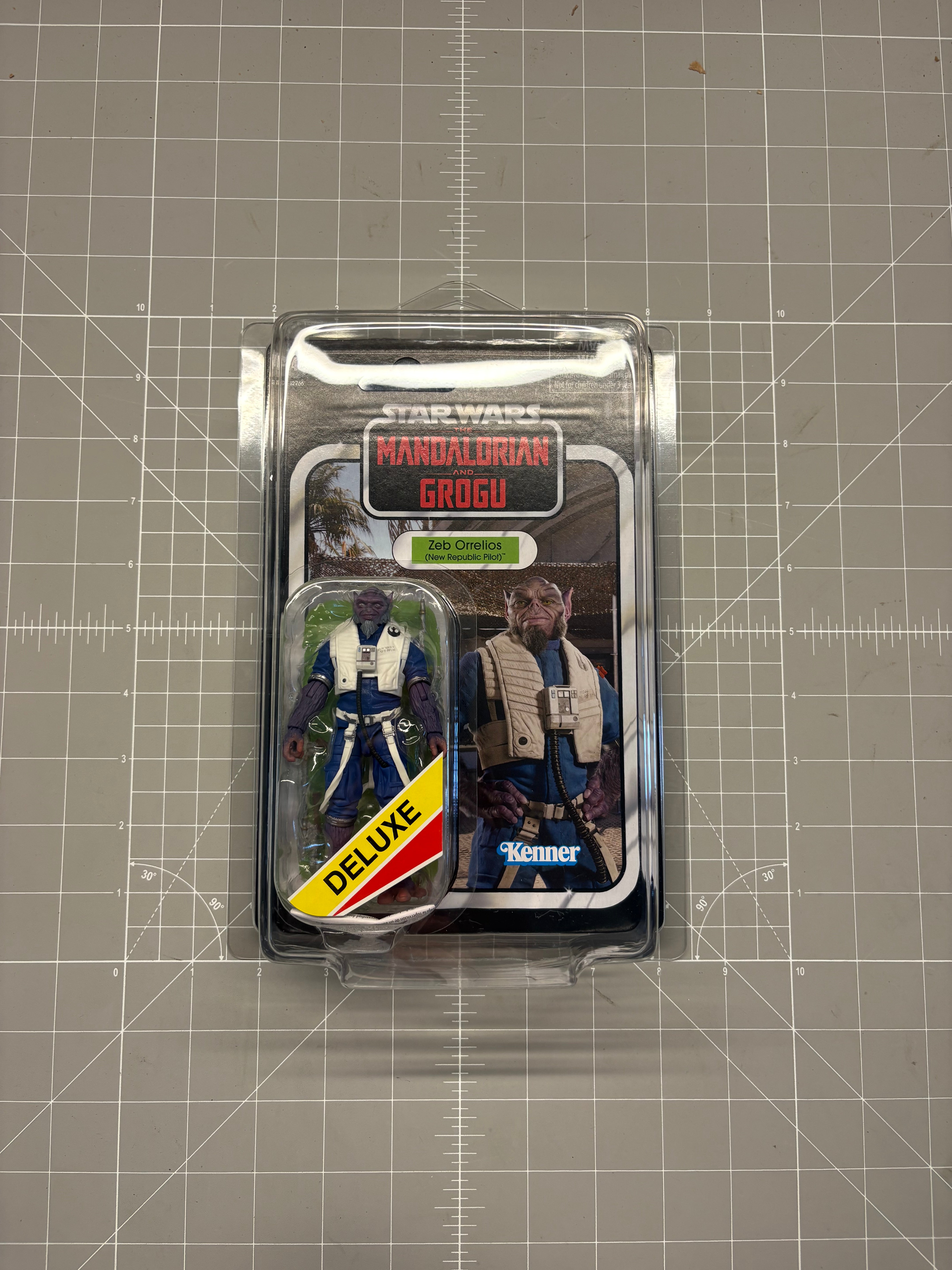 Zeb Orrelios 1:18 | 3.75" Star Wars The Vintage Collection Action Figure, Kenner packaged collectibleાન્ય