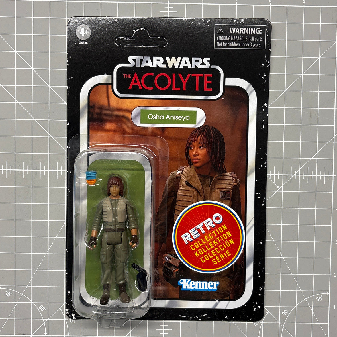 Osha Aniseya Star Wars Retro Collection Action Figure 1:18 Scale Acolyte by Kenner in carded packaging