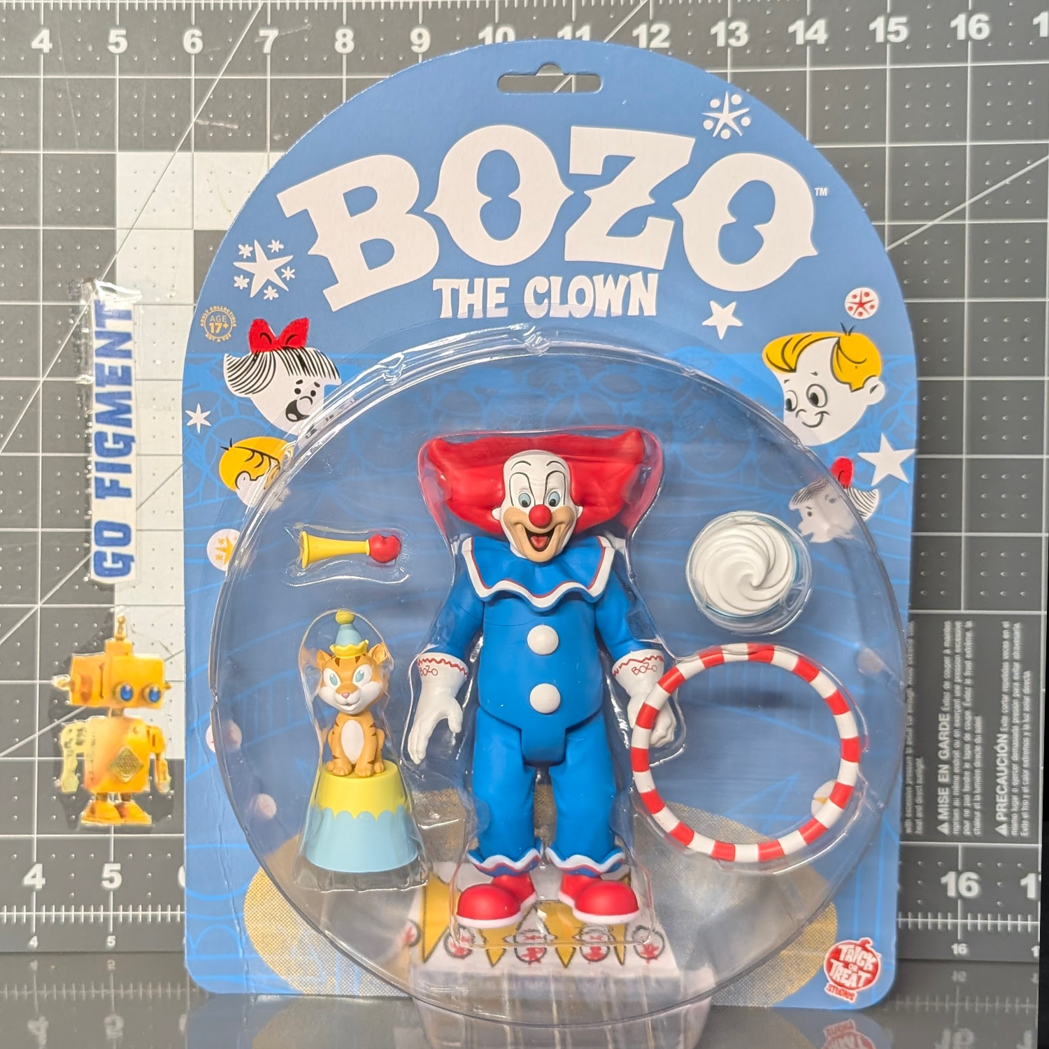 Bozo the Clown 5-Inch Action Figure - Classic TV Icon with Circus Accessories by Trick or Treat Studios new in box collectible