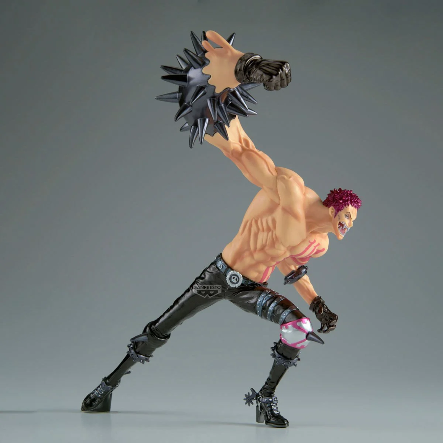 Charlotte Katakuri One Piece Special Version Battle Record Collection Statue by Banpresto new in box with spiked arm weapon pose