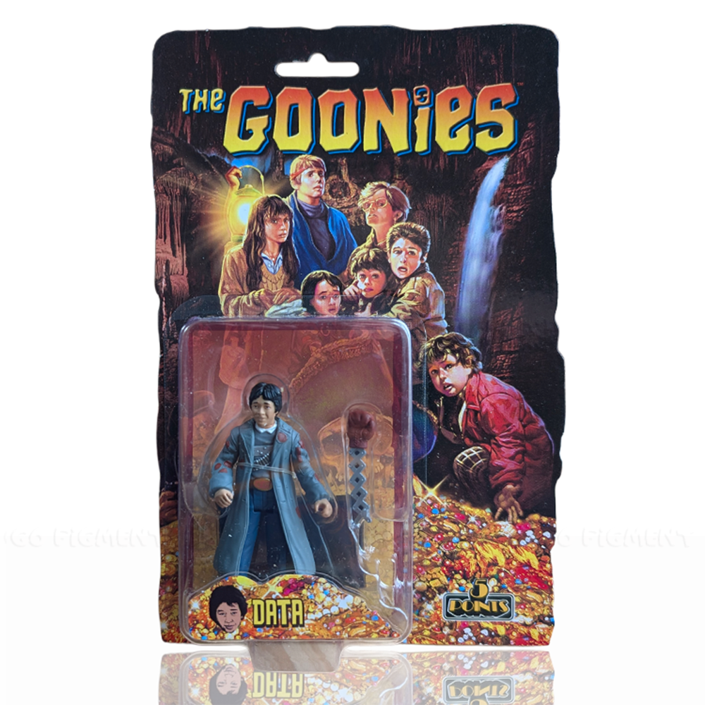 DATA (Richard "Data" Wang) from The Goonies 1:18 Scale 3.75" 5 Points Retro Action Figure by Mezco in packaging.