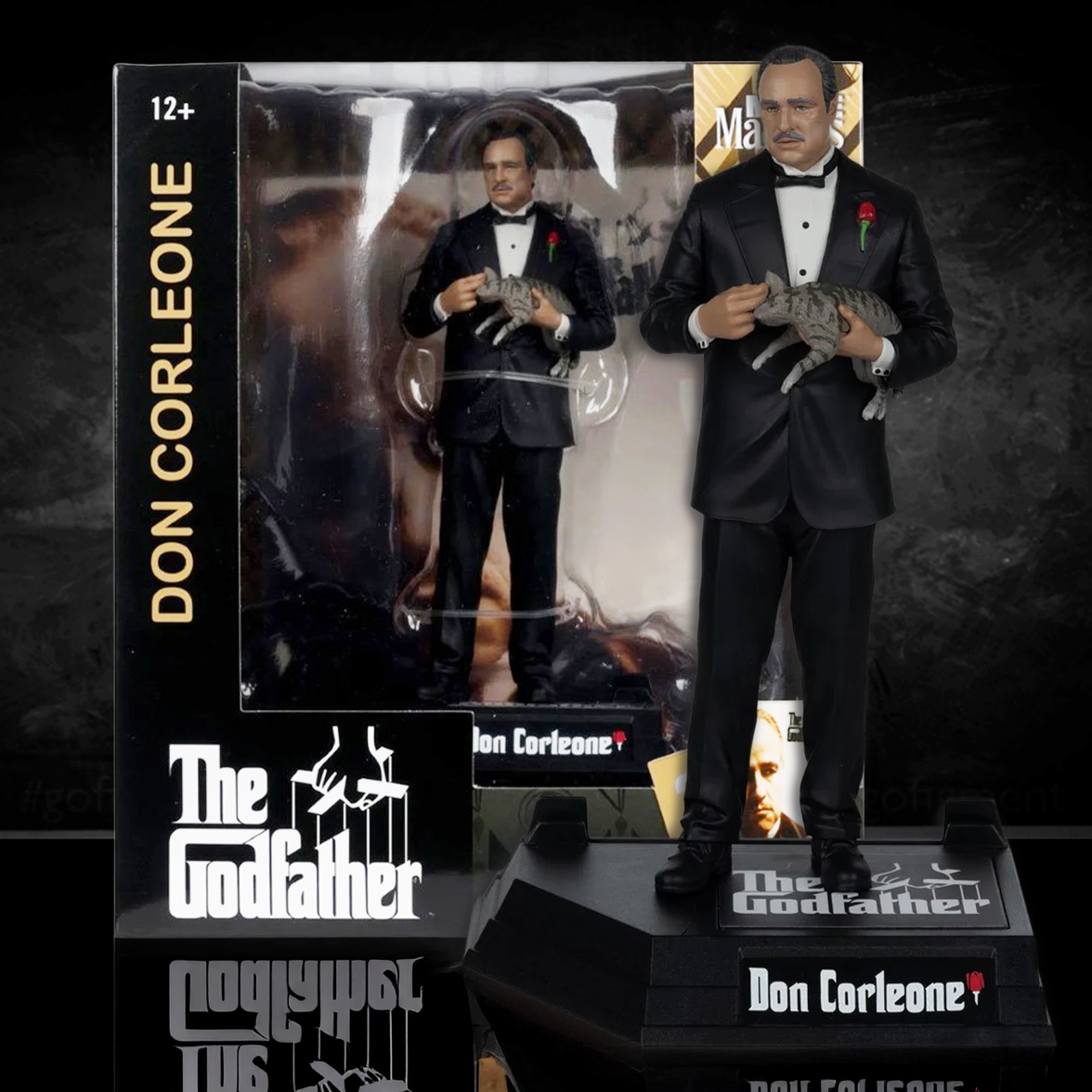Don Corleone Movie Maniacs The Godfather Paramount Wave 2 6-Inch Posed Figure by Movie Maniacs new in box