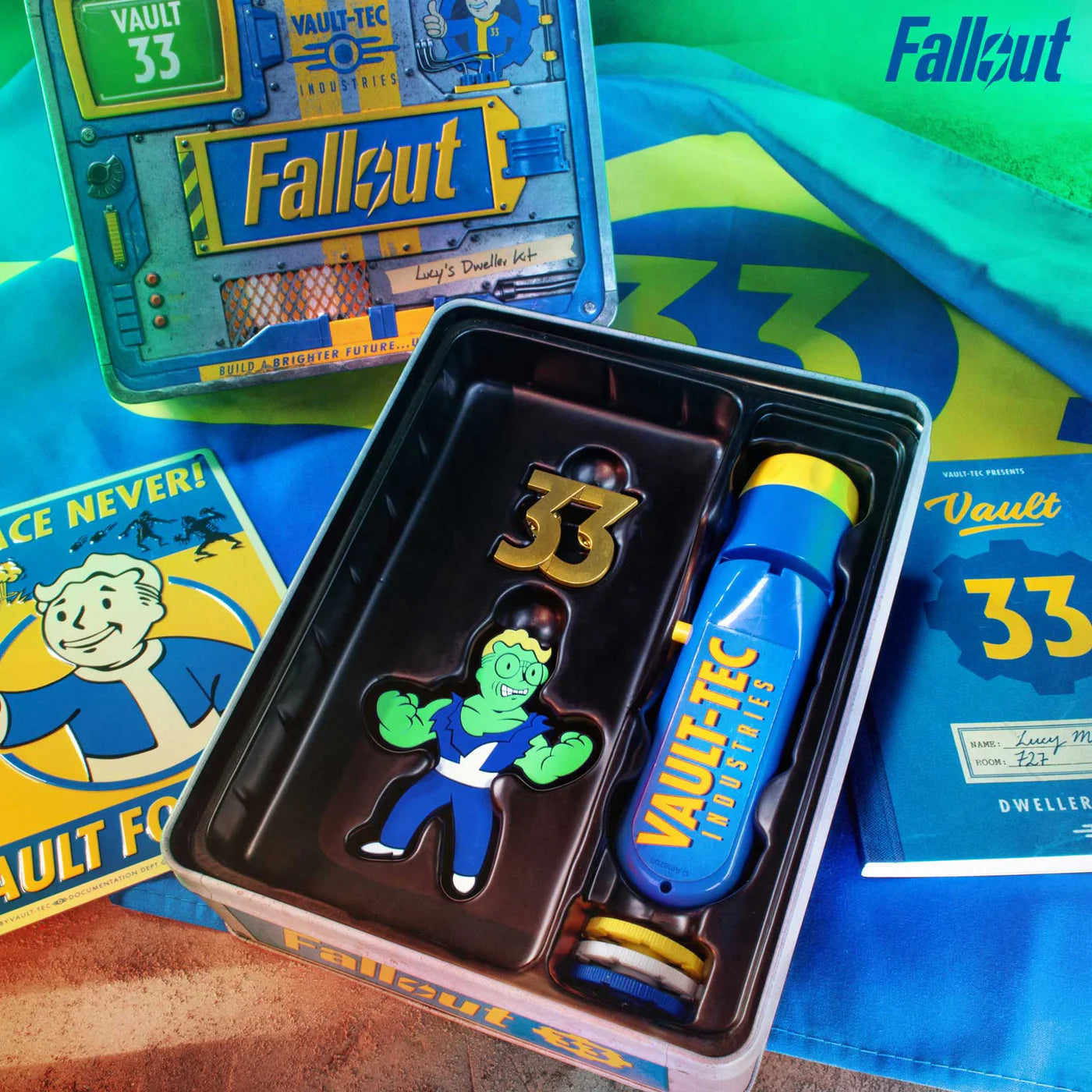 Fallout - Lucy's Dwellers Kit: Exclusive Vault 33 Collector's Box Set with Vault-Tec torch and Vault Boy figure by Doctor Collector mint condition
