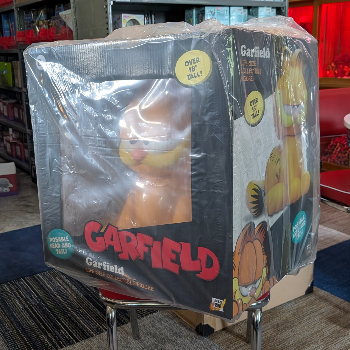 Garfield Full Scale Figure 1:1 Life Size Gigantic 20" tall by Boss Fight Studio Llc