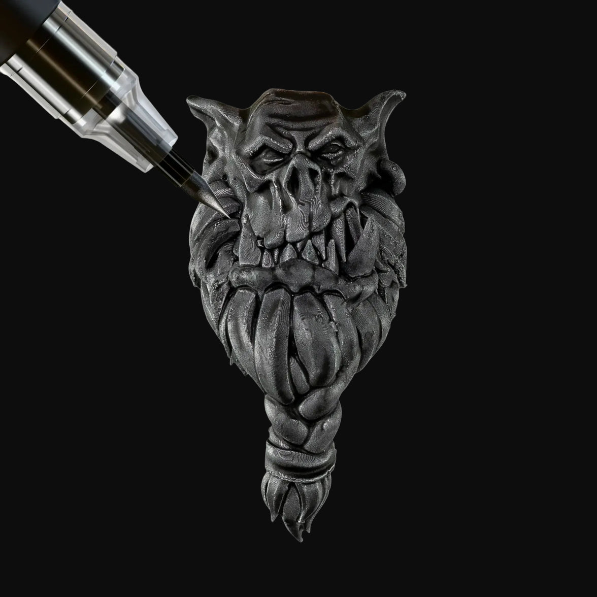 Grim Black Army Painter Speedpaint Marker - One-Coat Miniature Paint SM1020P detailing skull-faced fantasy miniature by Army Painter