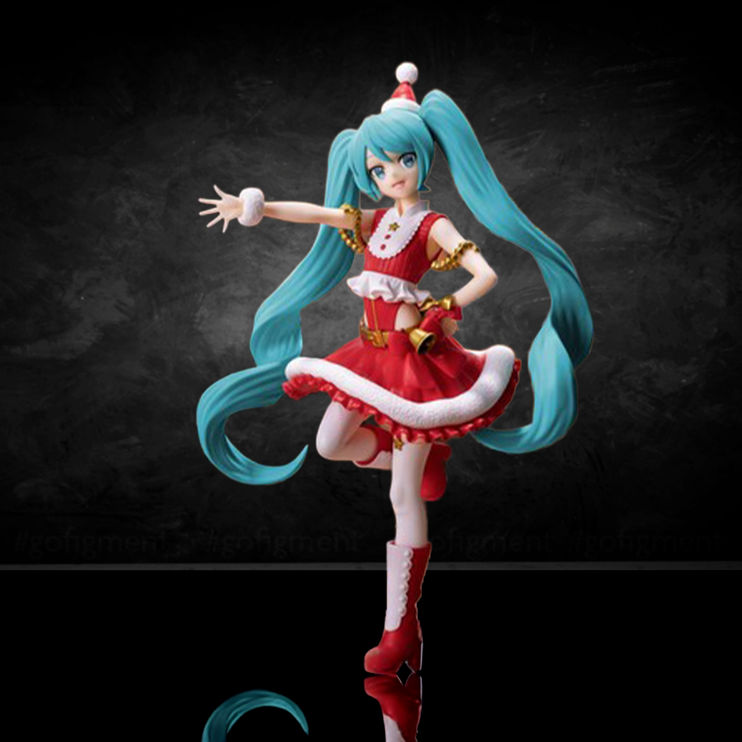 Sega - Luminasta Hatsune Miku Series - Hatsune Miku Christmas Statue Premium Figure - Authentic by Banpresto in festive outfit
