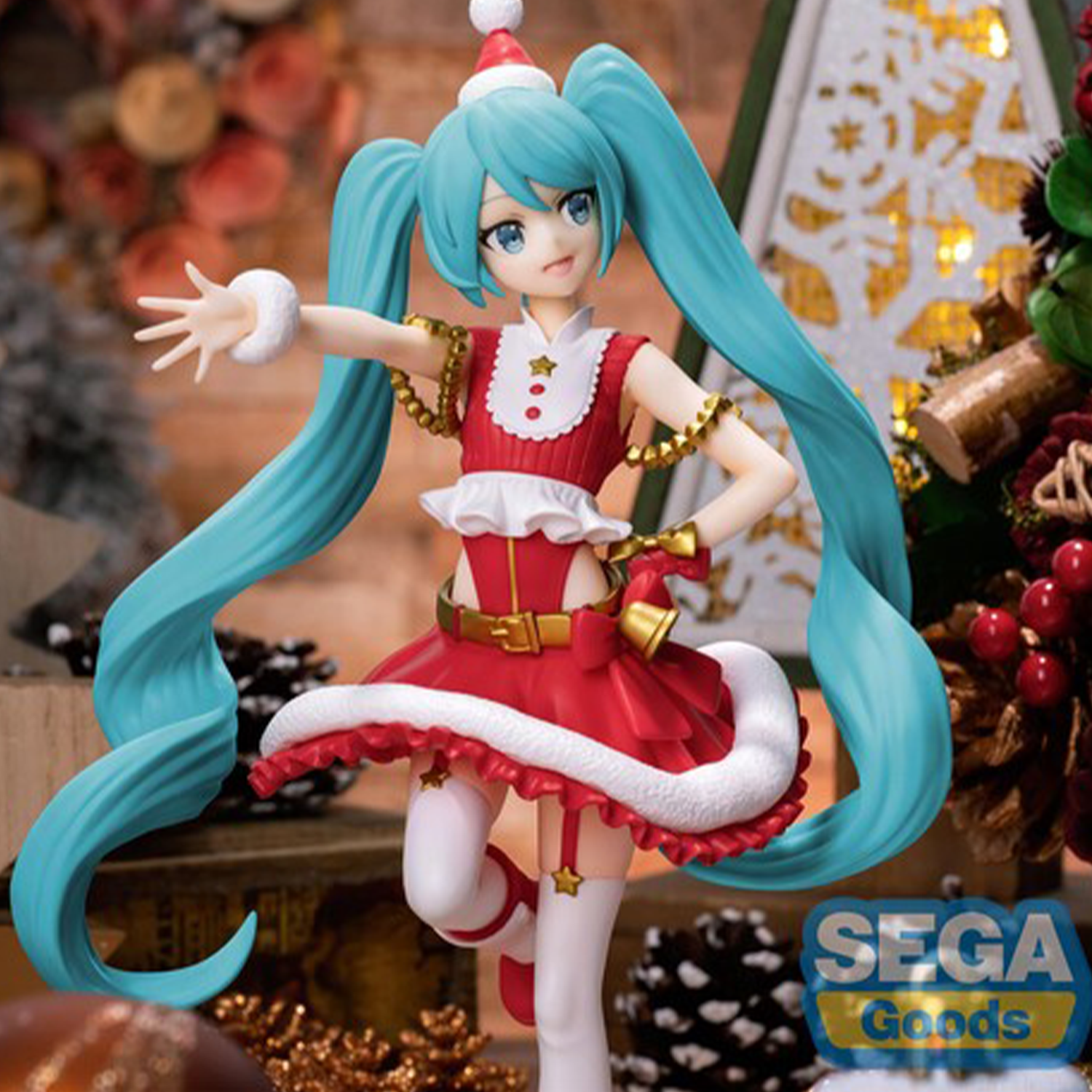 Sega - Luminasta Hatsune Miku Series - Hatsune Miku Christmas Statue Premium Figure - Authentic by Banpresto festive pose