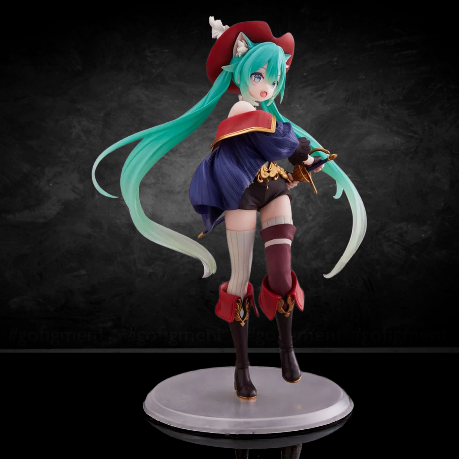 Banpresto Evolve Hatsune Miku Wonderland Puss in Boots 8.3" Premium Figure - Authentic with vibrant colors and intricate details