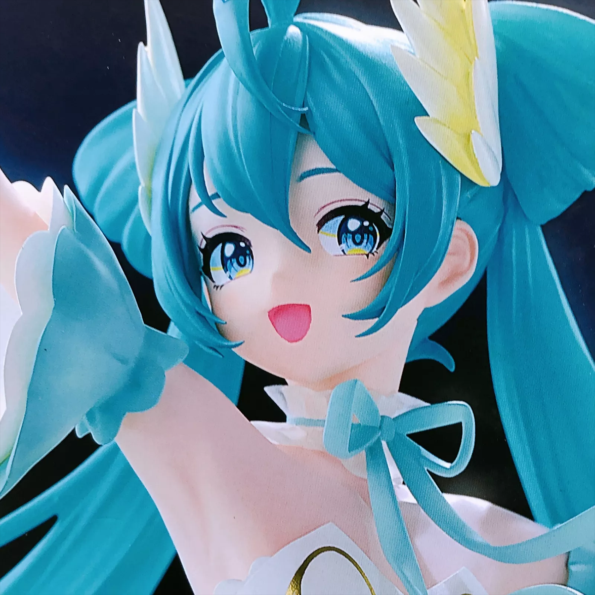 Banpresto Evolve Hatsune Miku Classical Tuning Swan Lake 8.3" Premium Figure - Authentic with bright blue hair and detailed craftsmanship