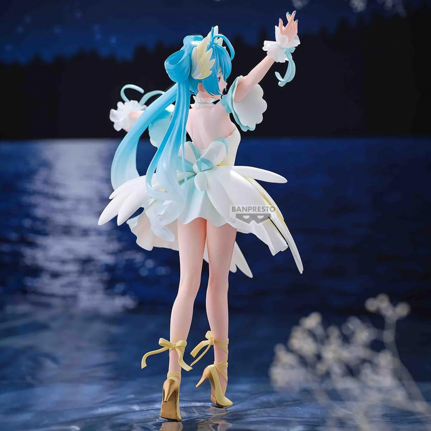 Banpresto Evolve Hatsune Miku Classical Tuning Swan Lake 8.3" Premium Figure - Authentic standing by water at night