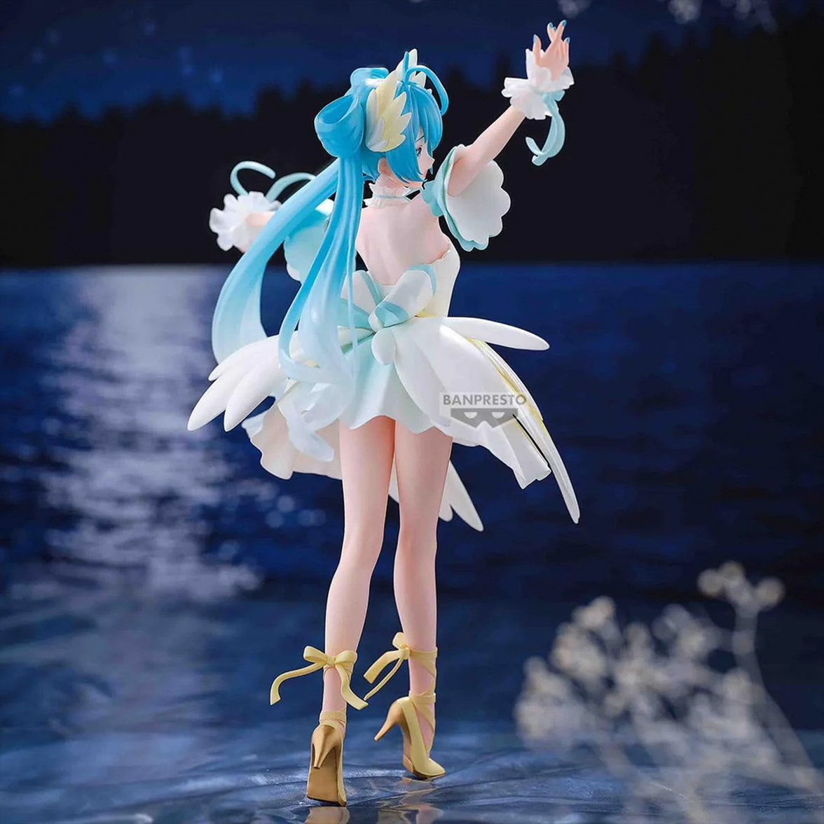 Banpresto Evolve Hatsune Miku Classical Tuning Swan Lake 8.3" Premium Figure - Authentic standing by water at night