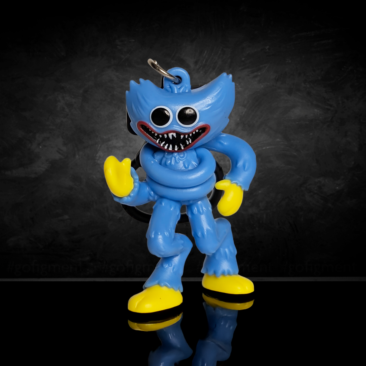 Poppy Playtime Collector Clips Series 1 U-Pick Confirmed Blind Box featuring blue figure with yellow gloves and shoes by Go Figment