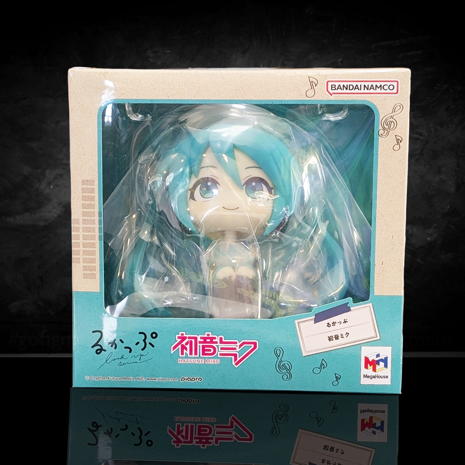 Hatsune Miku Look Up Series Statue MegaHouse Vocaloid Figure new in box with blue hair in original packaging