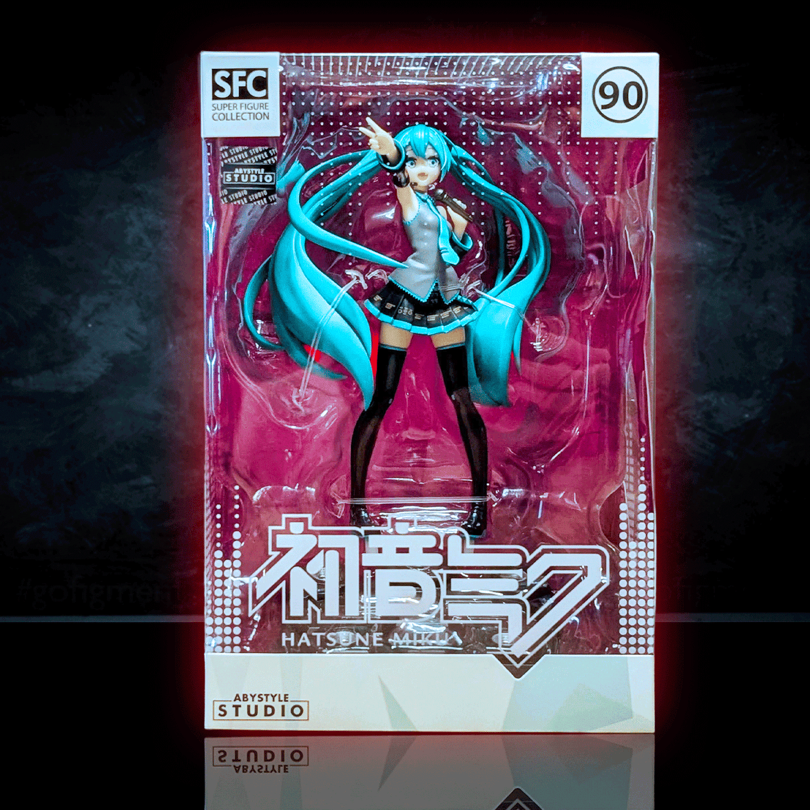 Hatsune Miku SFC figure by Abysse Studio, 1:10 scale dynamic collectible statue in detailed packaging