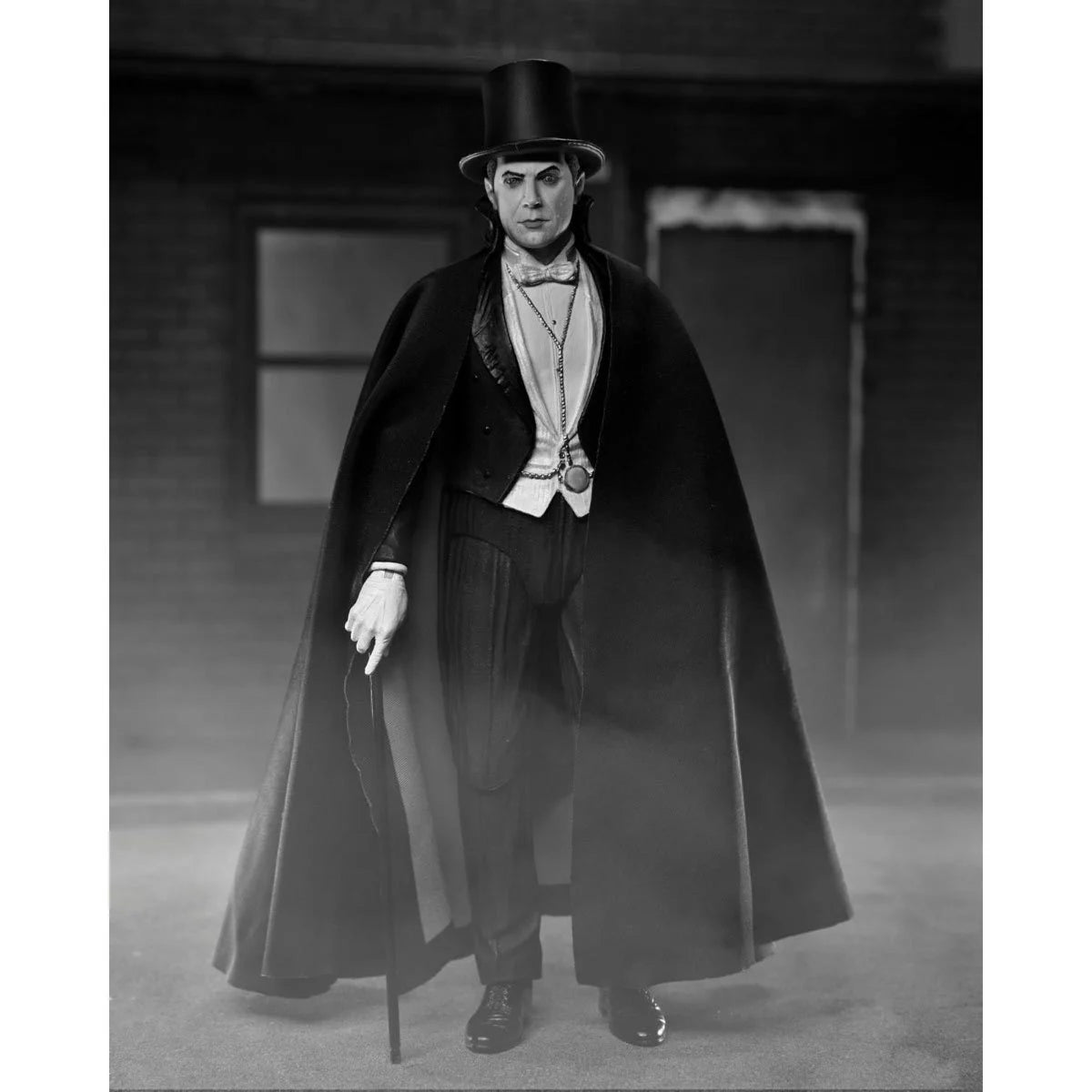 Dracula of Carfax Abbey Black and White 7 inch Neca Action Figure Universal Monsters in classic cape and top hat new in box collectible