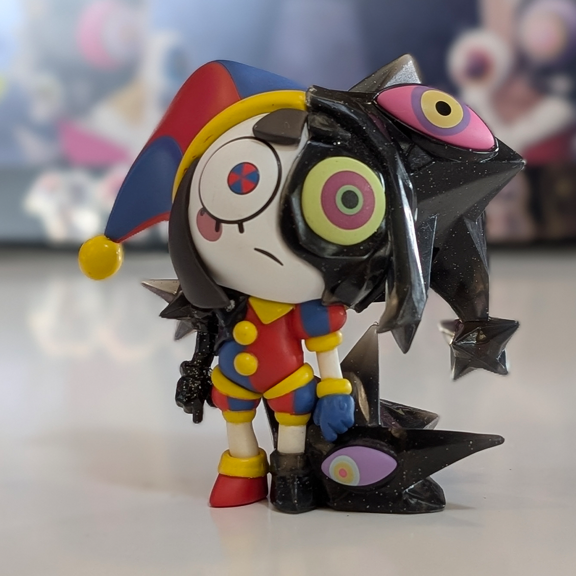 Abstracting Pomni - 3.5" Action Figure (The Amazing Digital Circus)