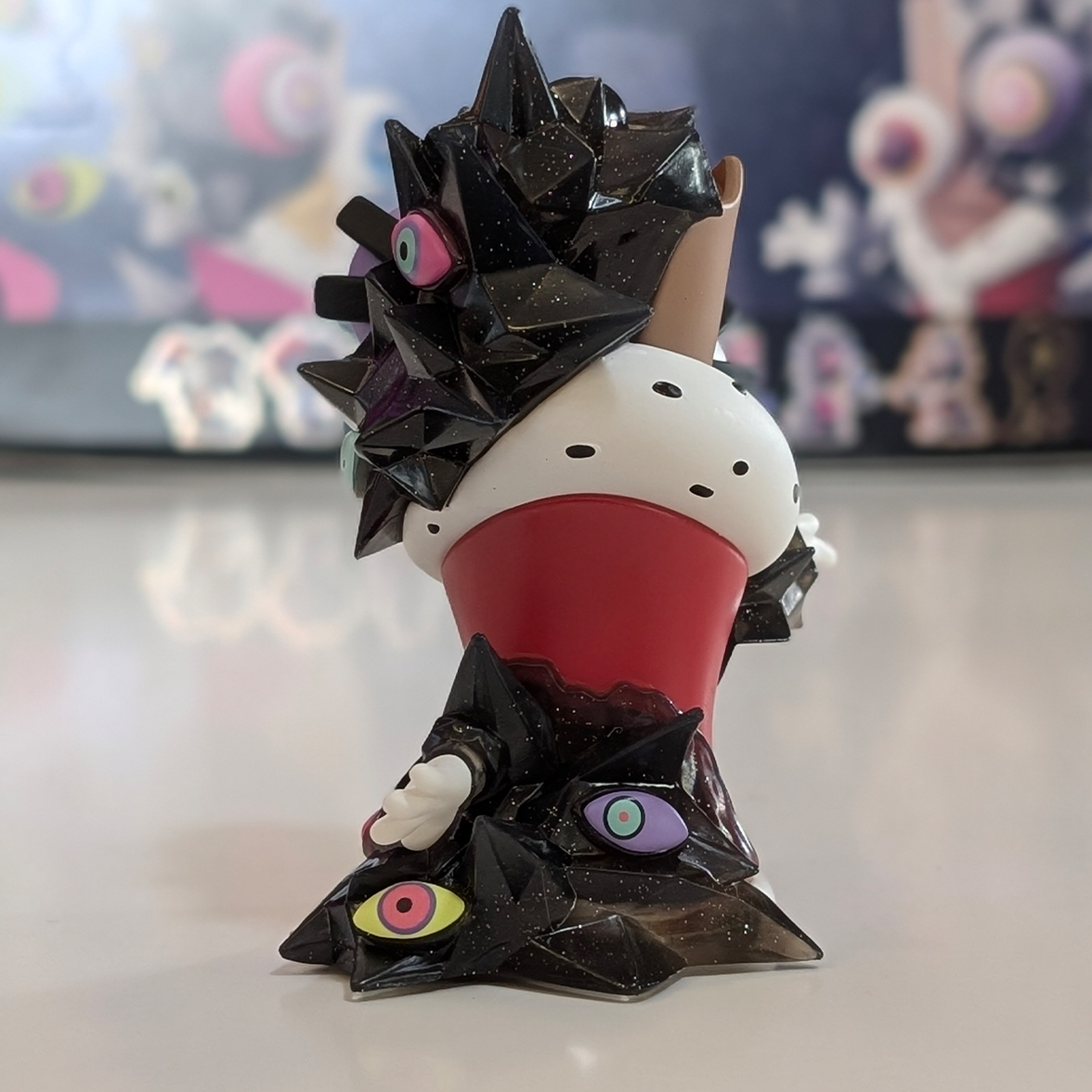 Abstracting Queenie (Rare) - 4" Action Figure (The Amazing Digital Circus)