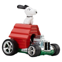 Mattel Peanuts Hot Wheels die-cast model featuring Snoopy on red doghouse with chrome engine and black tires