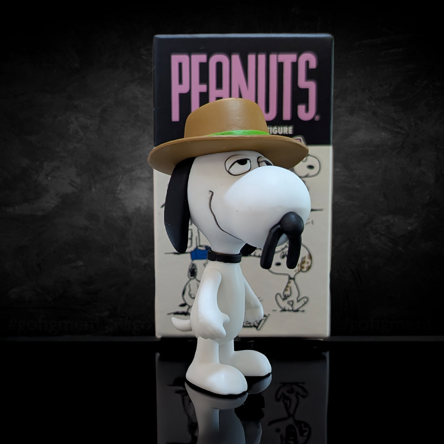 So Many Snoopies To Pick From 1:18 Scale: 3.75" Action Figure U-PICK featuring Peanuts Spike character by Go Figment new