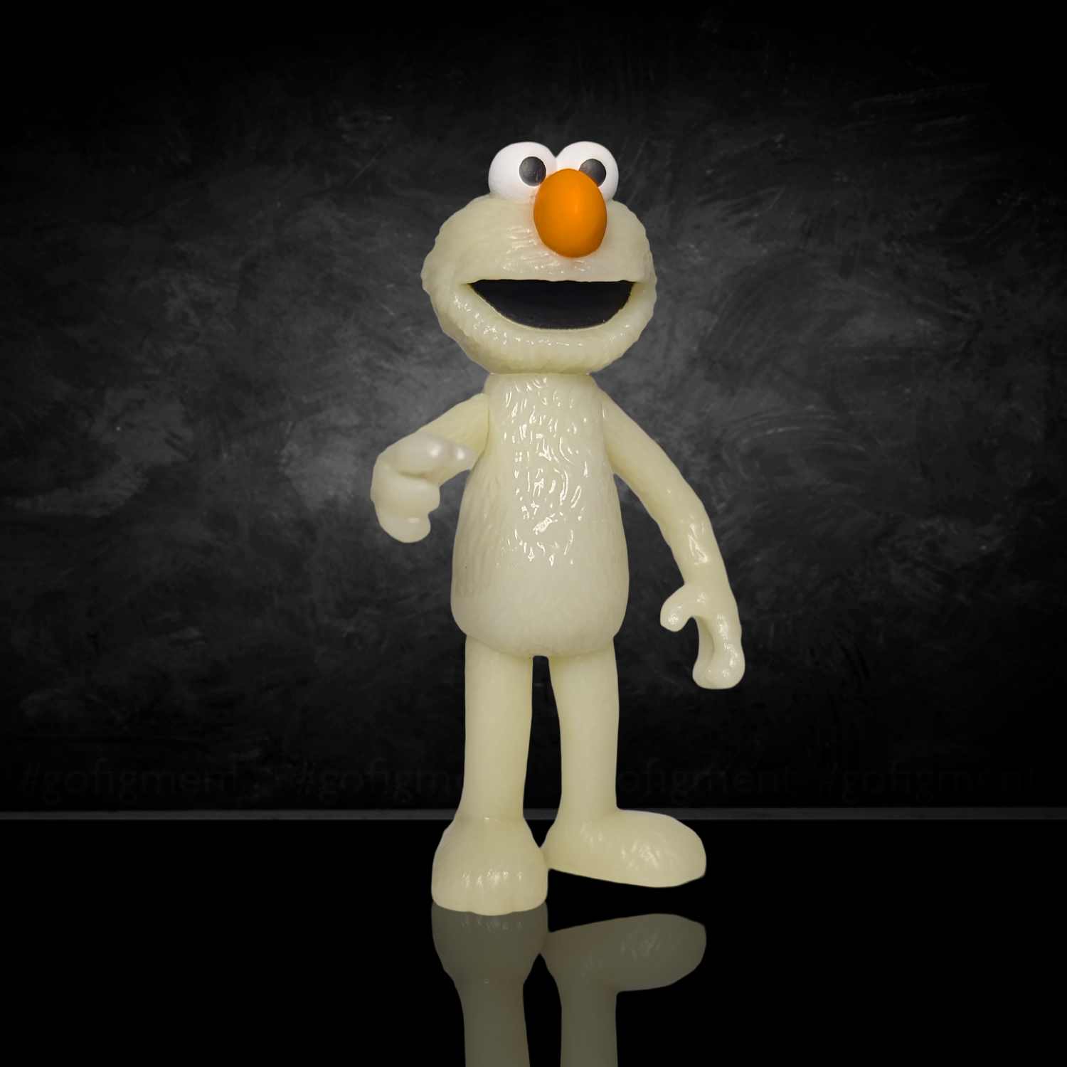 So Many Elmos! Sesame Street Blind Box Wave 4 figure by Go Figment in glow-in-the-dark white with orange nose and wide eyes