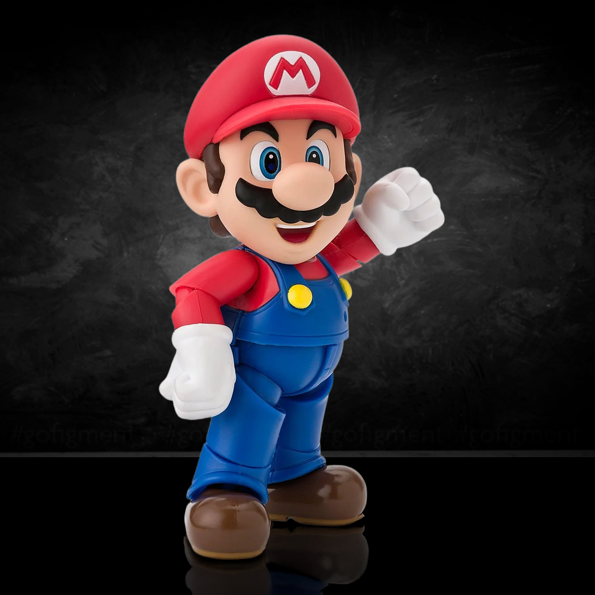 Super Mario Bros S.H.Figuarts Complete 3 Action Figures and Playset by Bandai Tamashii Nations showing detailed Mario figure by SH Figuarts