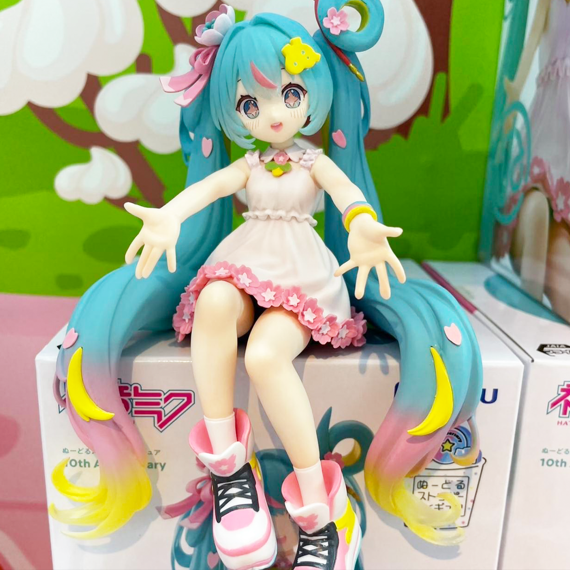 Hatsune Miku 10th Anniversary Noodle Stopper Statue FuRyu by Banpresto, pastel dress with floral trim and vibrant twin tails