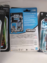 Back of Hasbro Star Wars Vintage Collection Artoo-Detoo R2-D2 action figure packaging with product details and warnings