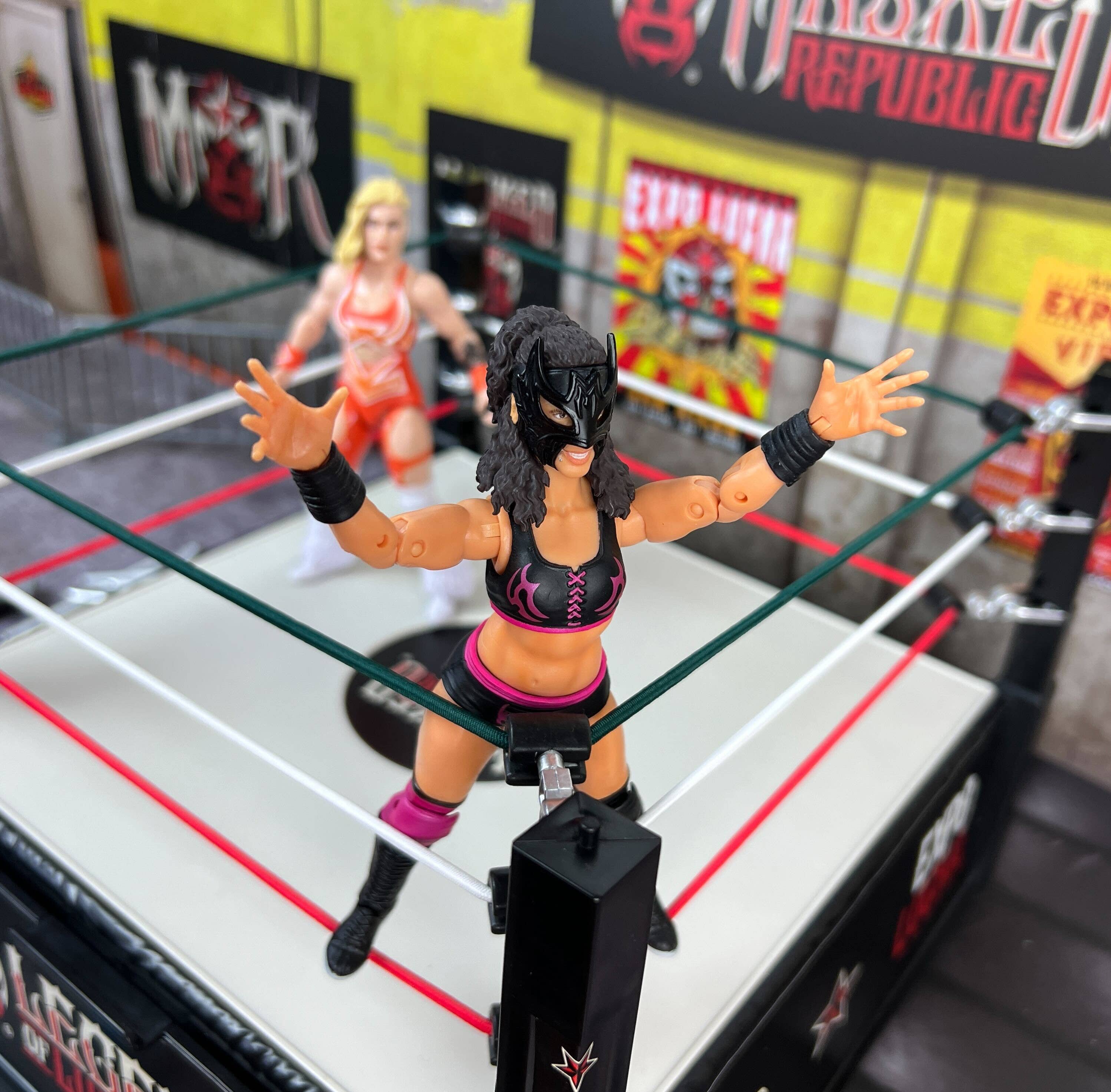 Lady Maravilla Legends of Lucha Libre Premium 6" Action Figure (1:12 Scale) – Wave 2 Collector Edition new by Boss Fight Studio Llc