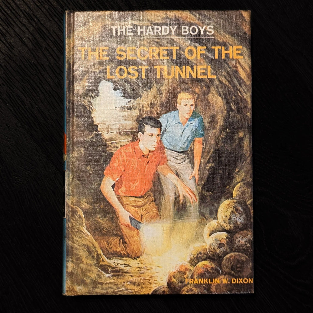 29 The Secret of the Lost Tunnel (1950/1968):  Hardy Boys Book Blue-Back image 0