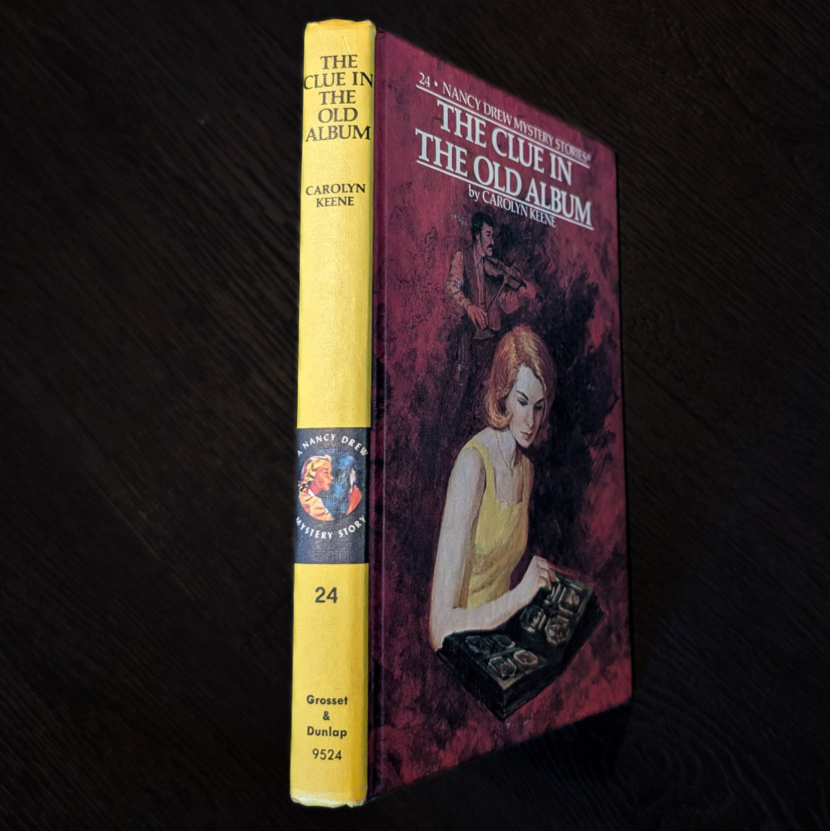 24 The Clue in the Old Album🔍Nancy Drew Mystery Books -1977 Yellow Number image 3