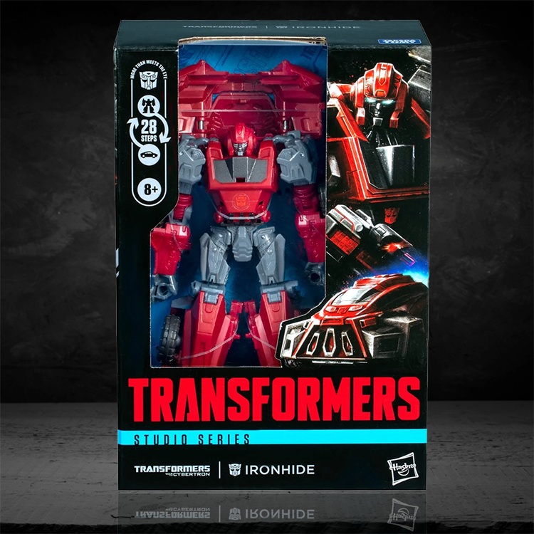 Iron Hide  Transformers: War for Cybertron Voyager Class Action Figure image 0