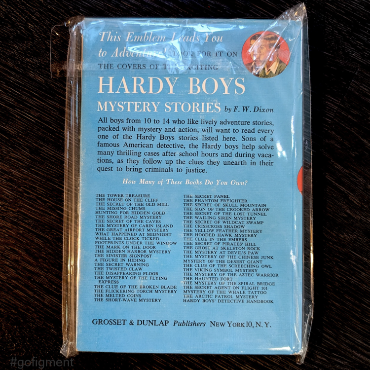 04 The Missing Chums (1962): 🕵🏻Vintage Hardy Boys Book Blue-Back image 3