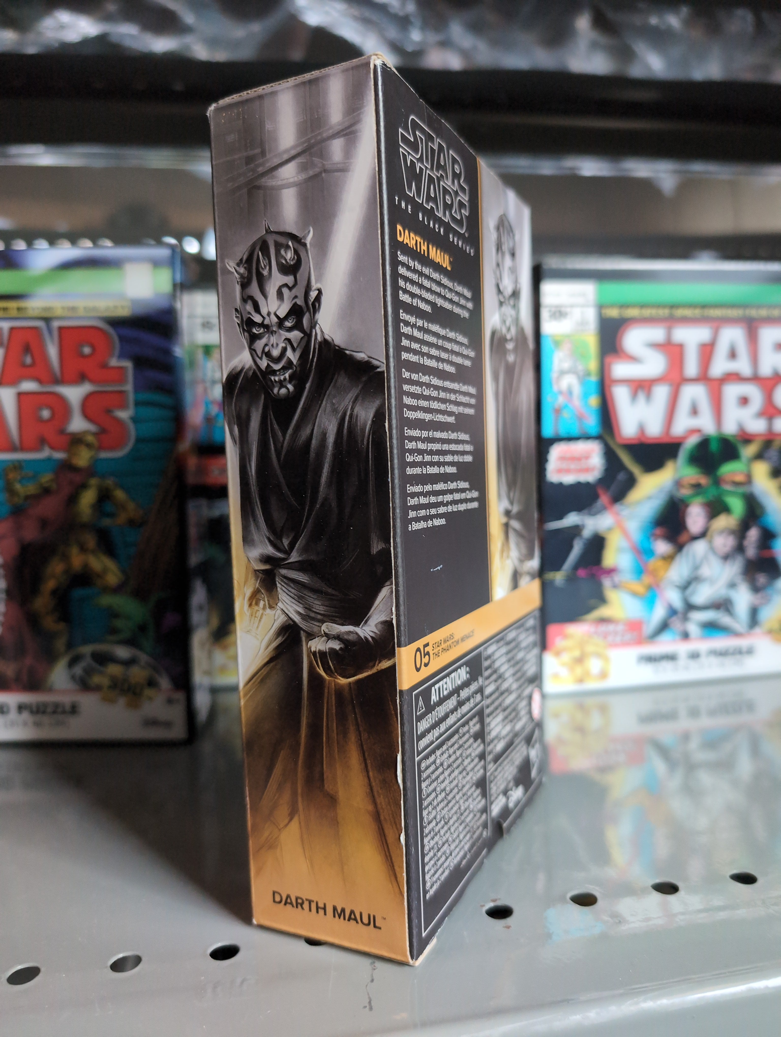 Hasbro Star Wars Black Series Darth Maul 6-inch action figure collectible packaging side view