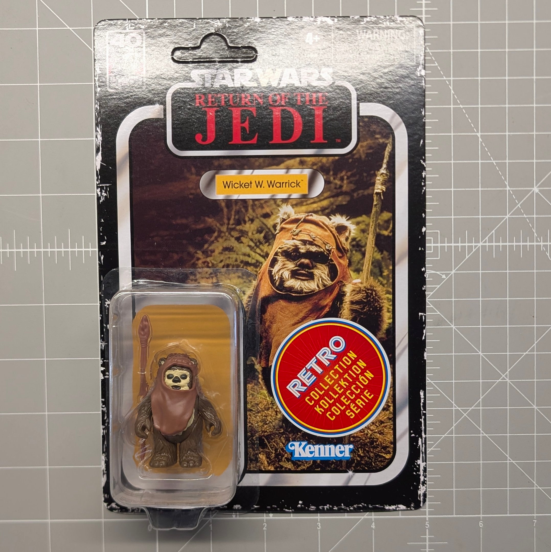 Wicket W. Warrick Star Wars Retro Collection ROTJ Action Figure in case by Kenner
