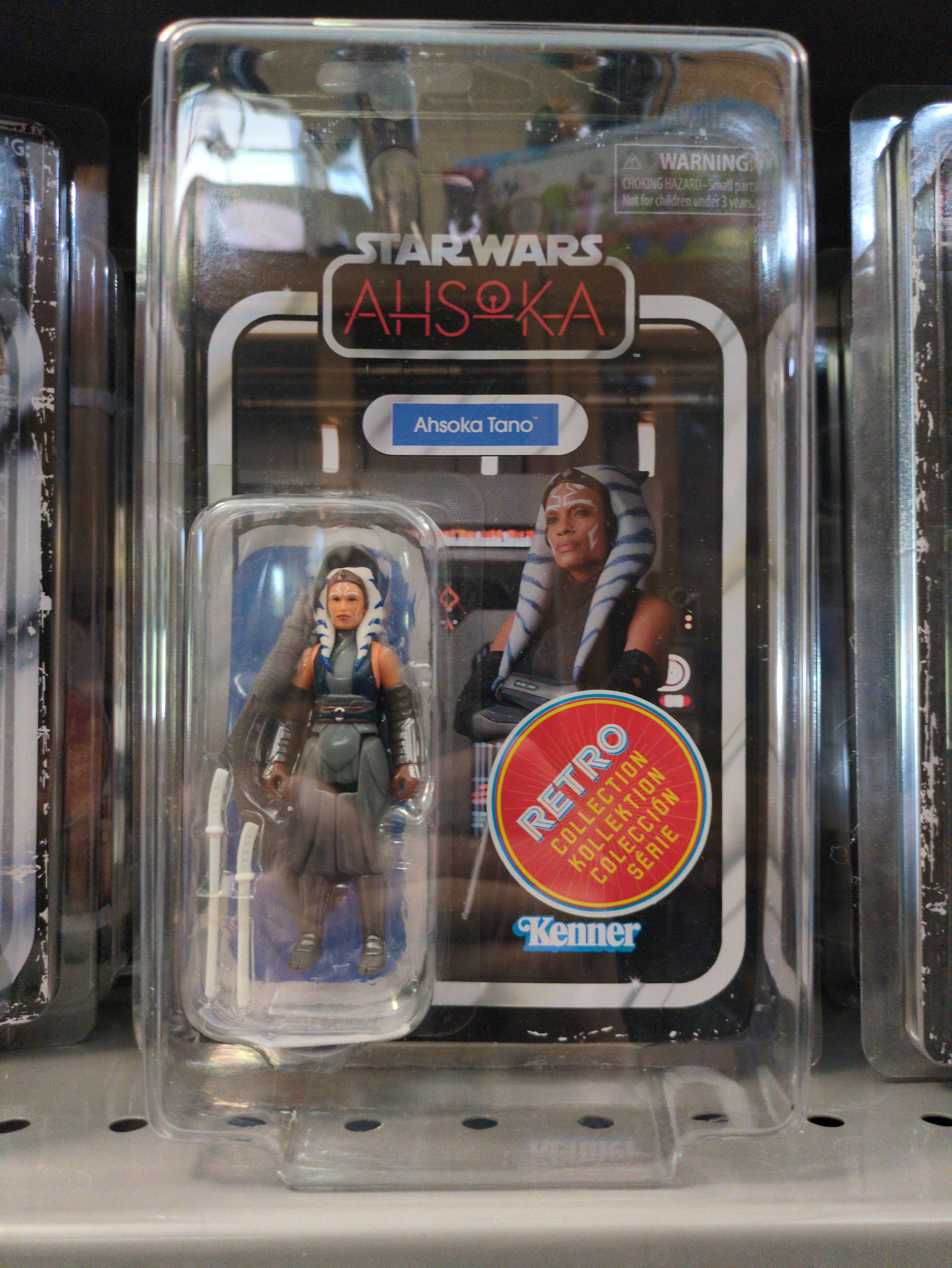 Ahsoka Tano Star Wars Retro Collection Action Figure 1:18 Scale Ahsoka by Kenner new in box collectible toy