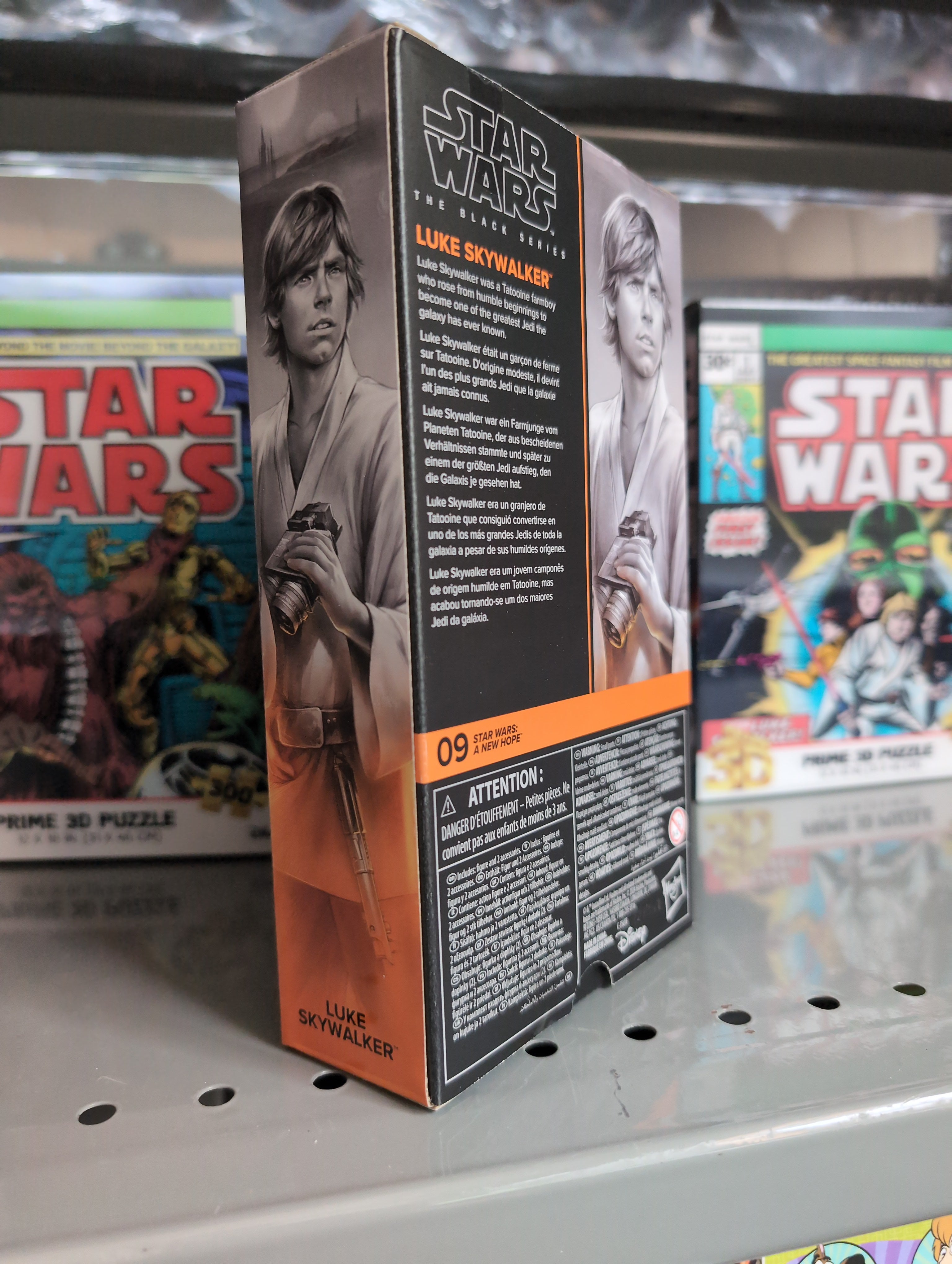 Hasbro Star Wars Black Series Luke Skywalker ANH figure packaging showing detailed product info and artwork.